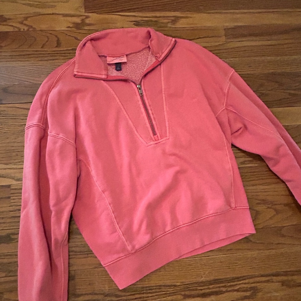 Universal Thread Pink/Red Quarter Zip Size Small